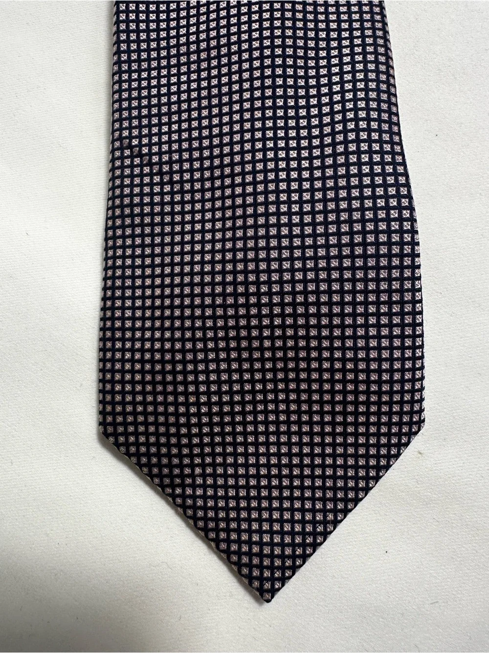 A58. Pack of 4 Men’s Designer Silk Ties - Black, Gold, Brown,navy